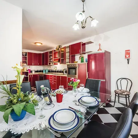 Awesome In With Kitchen